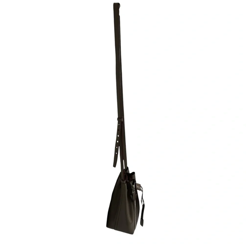 ELENA GHISELLINI Leo Bucket Bag, Light Biege